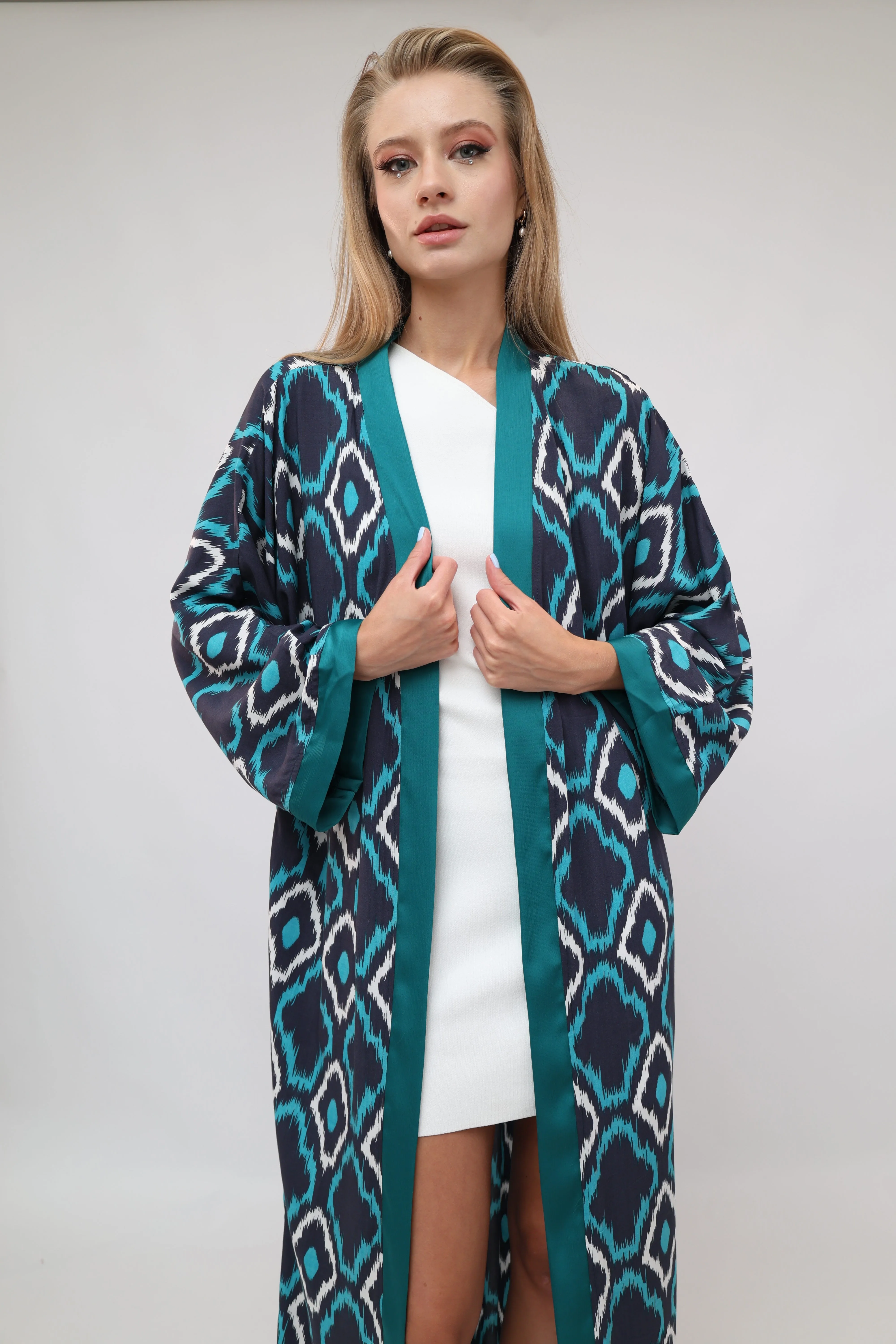 100% Cotton Printed Ikat Green Lightweight Kimono "Lagoon Breeze"