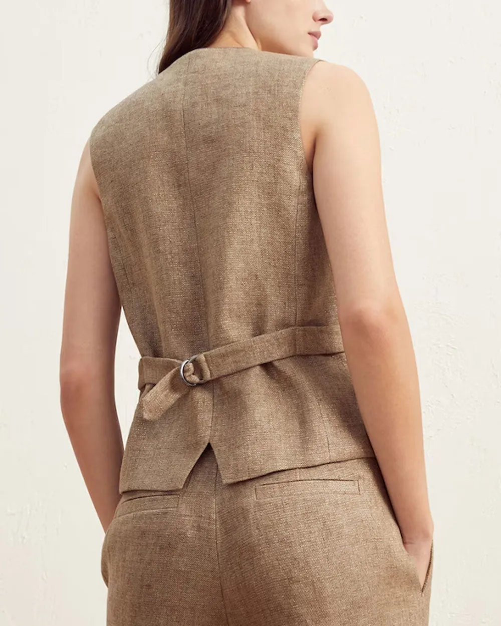Camel and Loro Sparkling Linen Vest