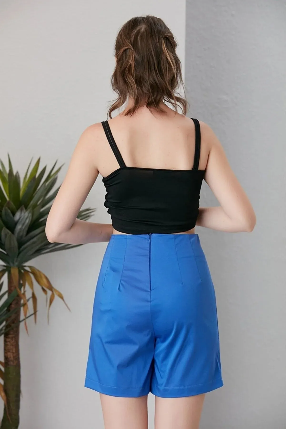 Chain Detail Low Rise Skirt