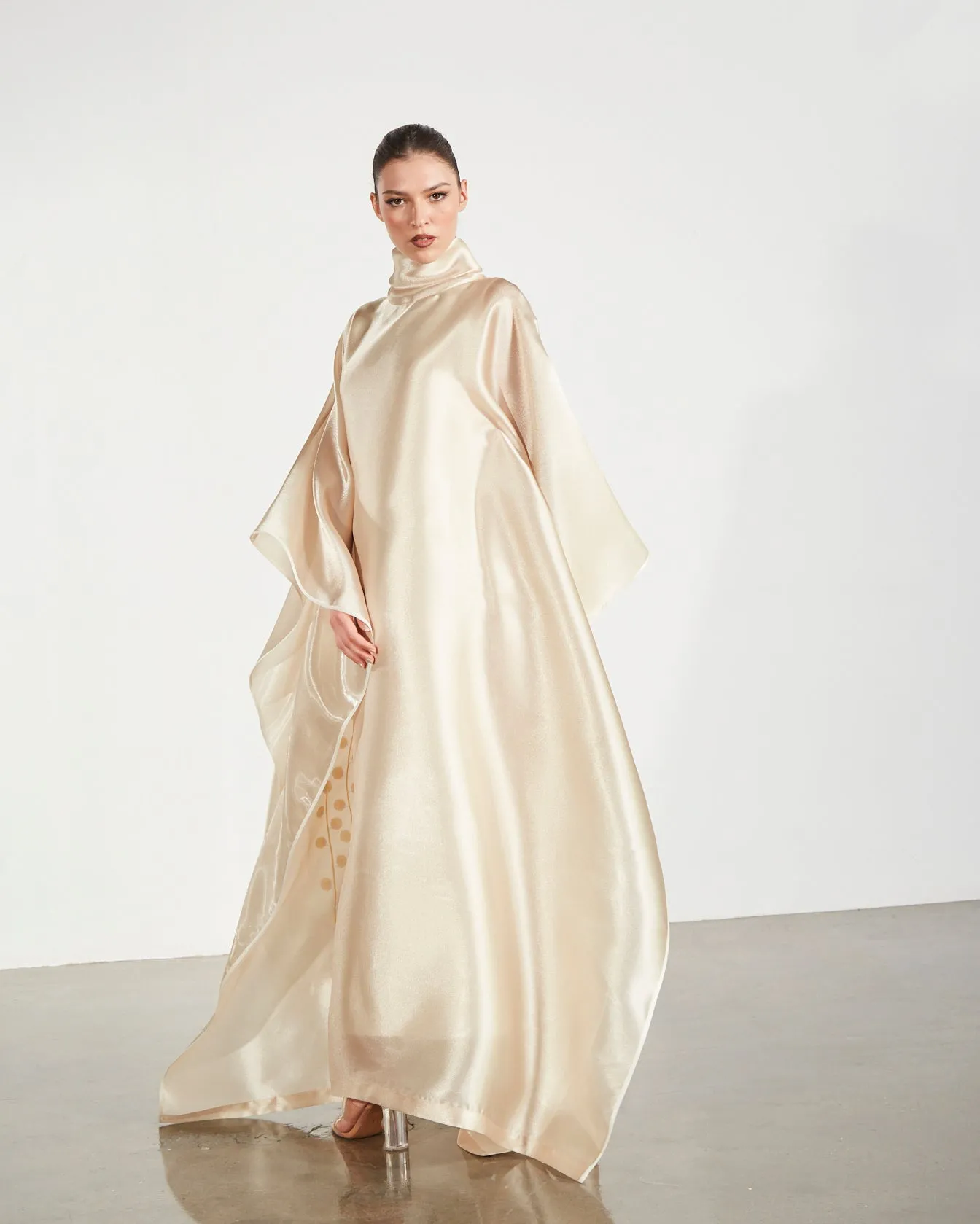 Embroidered Organdy High-Neck Kaftan Abaya - Gold