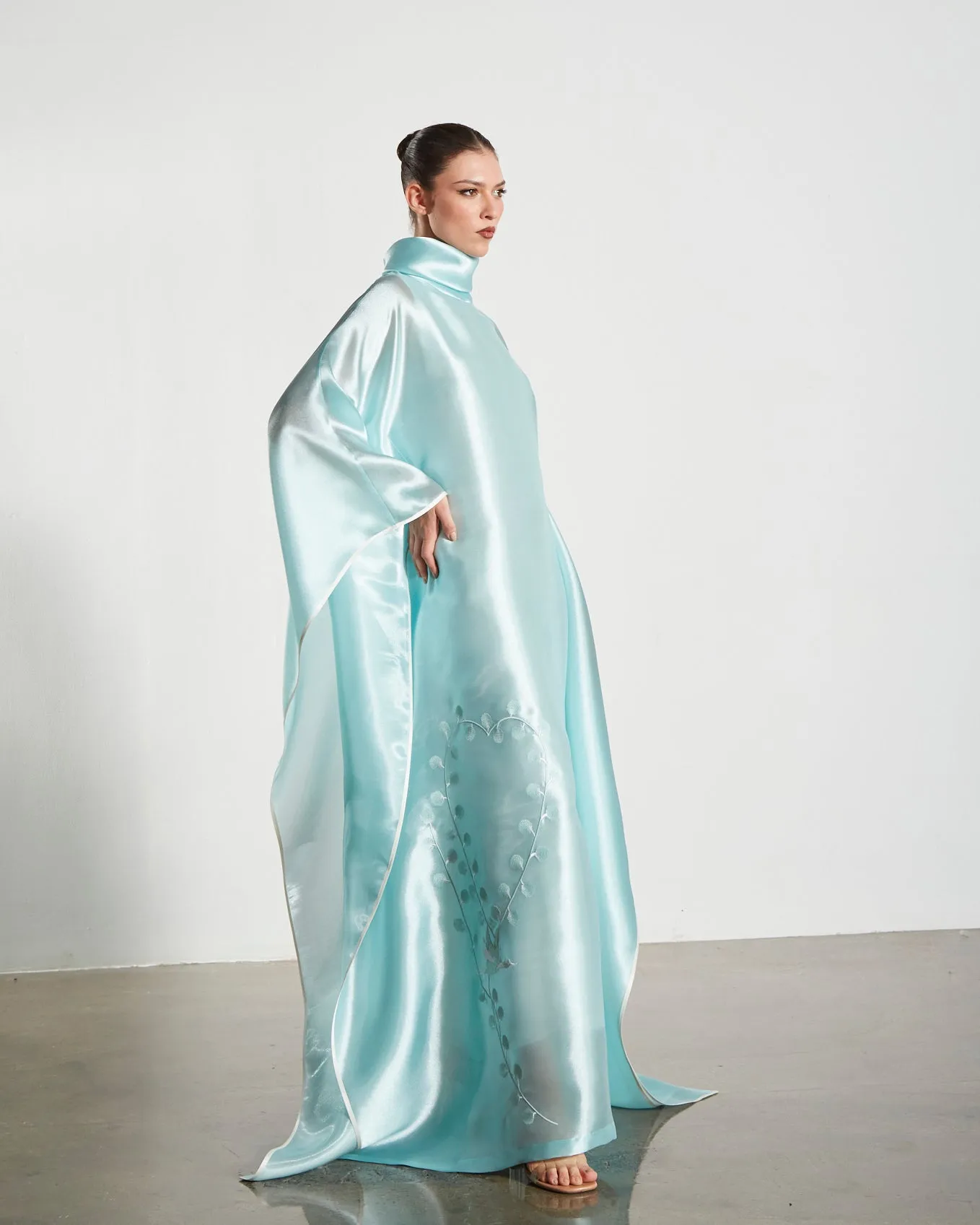 Embroidered Organdy High-Neck Kaftan Abaya - Gold