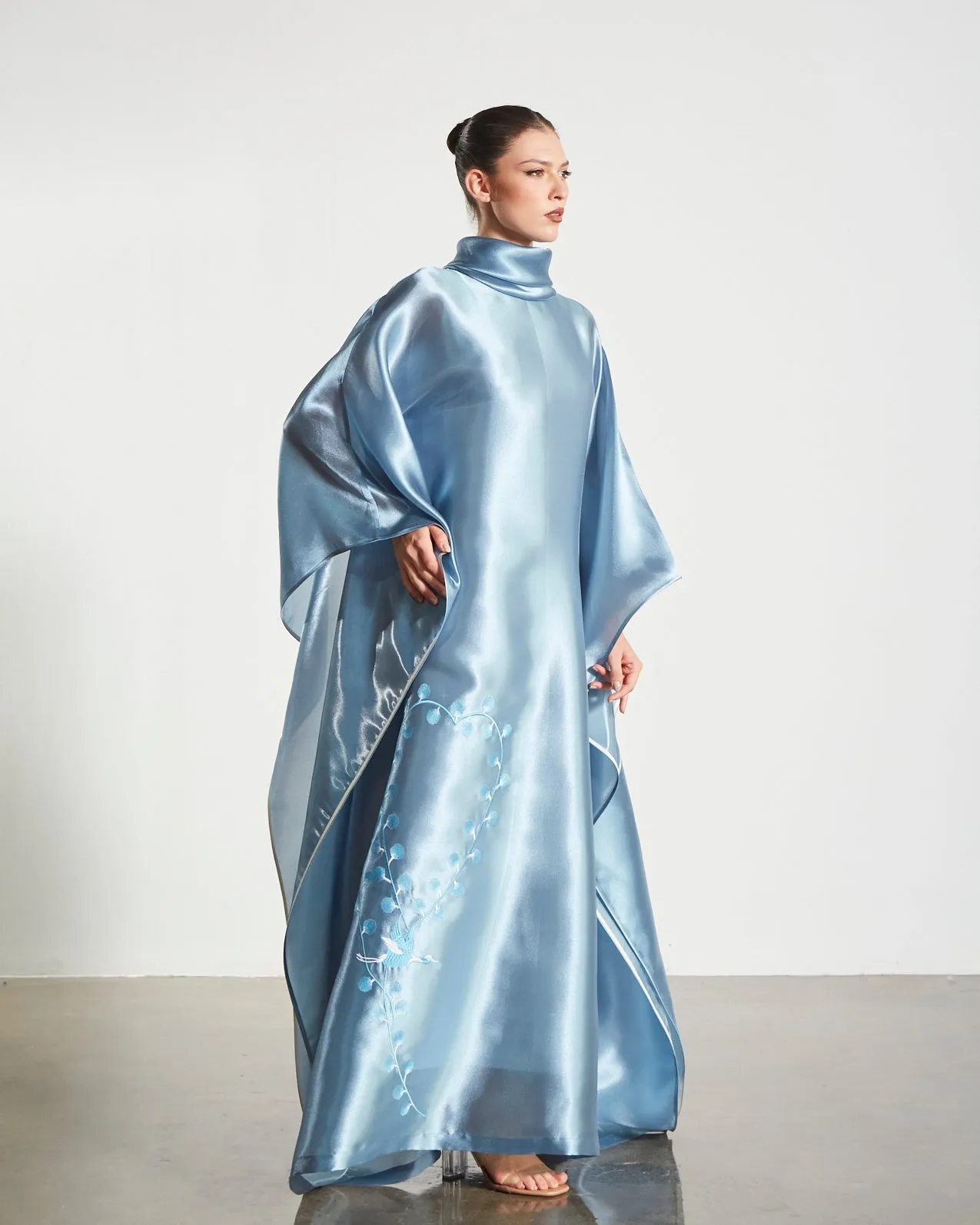 Embroidered Organdy High-Neck Kaftan Abaya - Gold