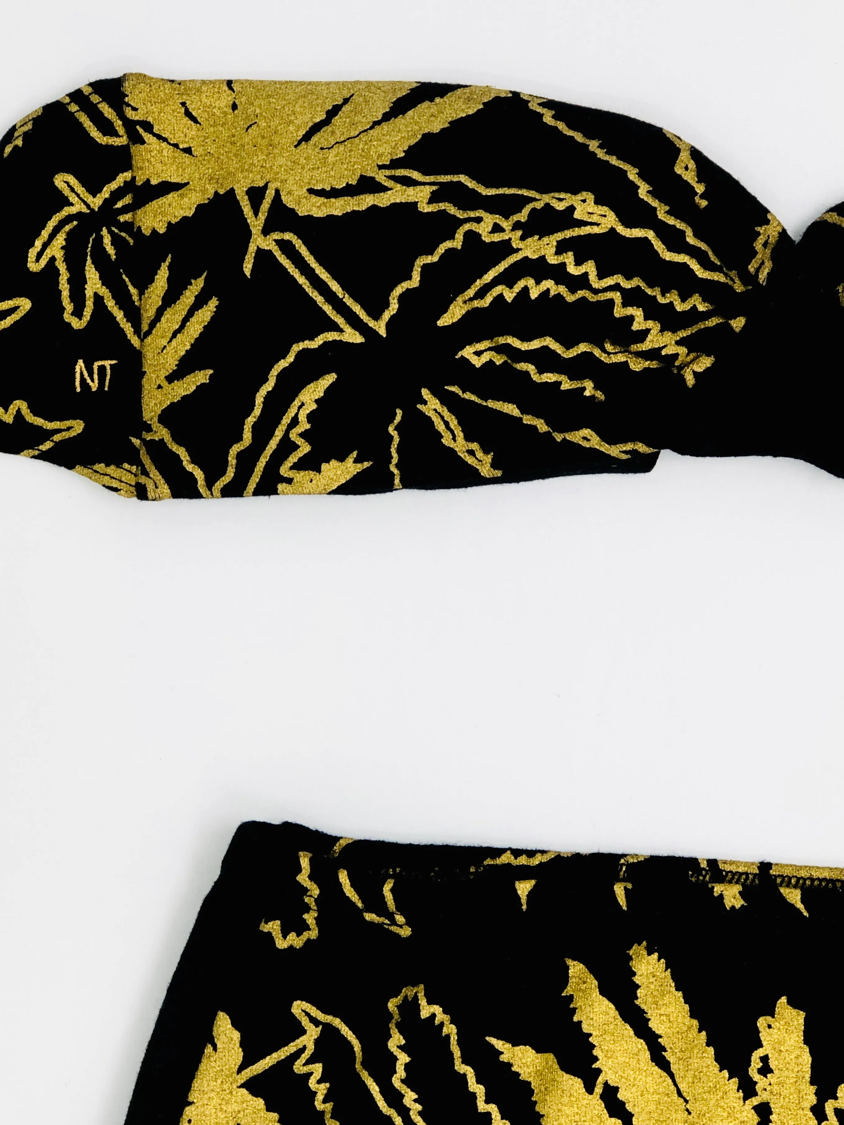GOLDEN VISION, TOP