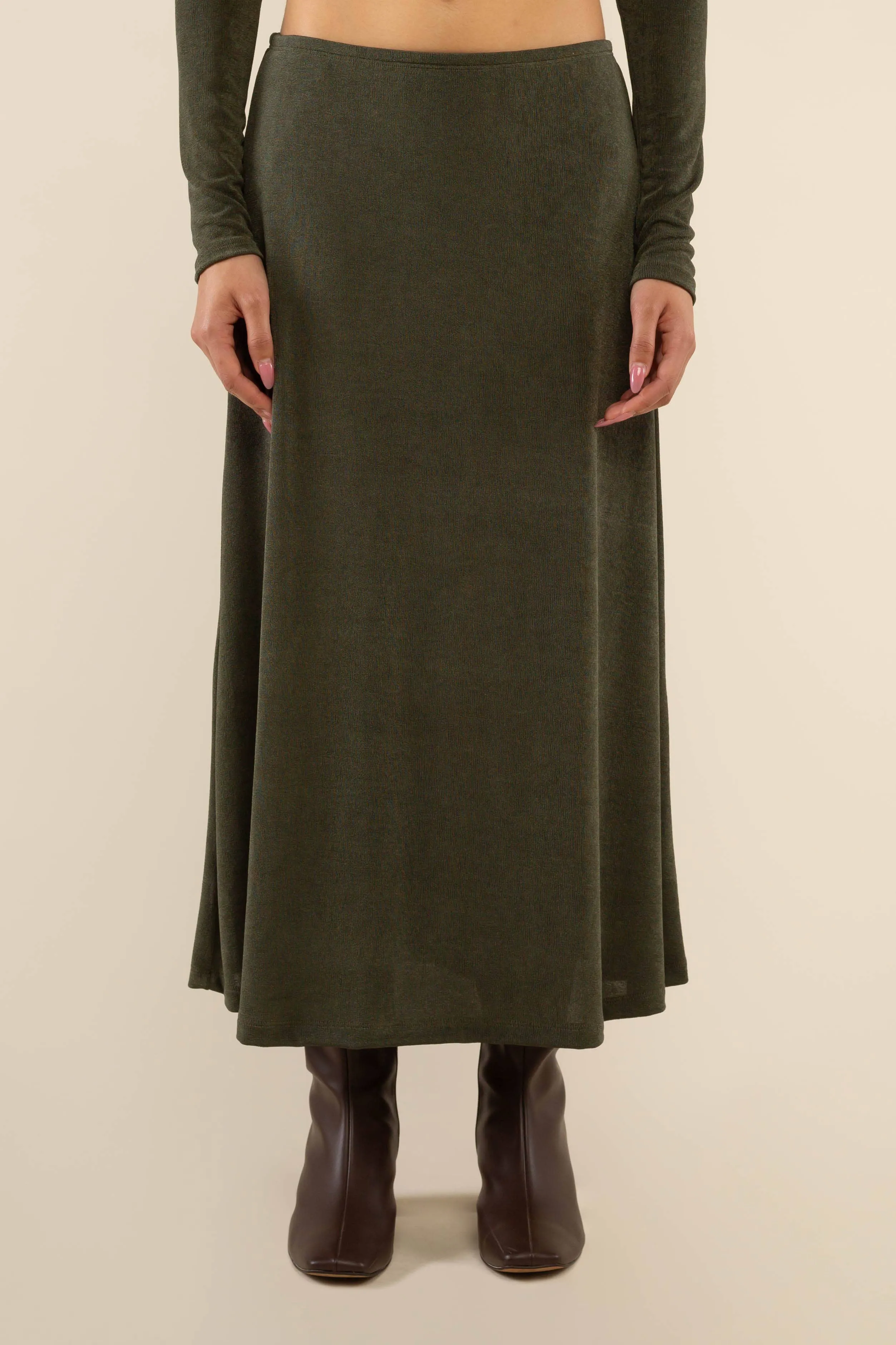 Maple A-Line Midi Skirt - Plus: Olive