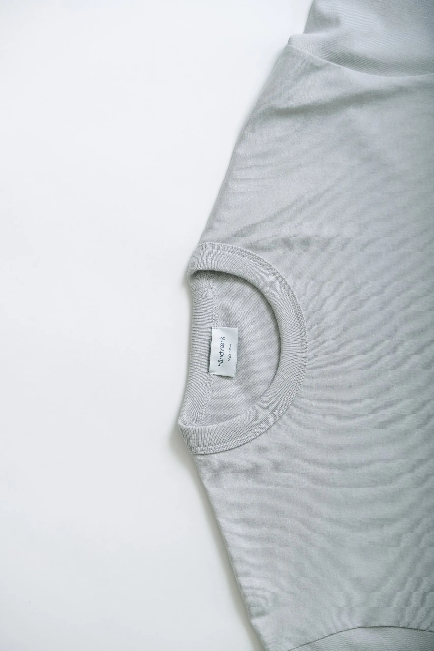 RELAXED T-SHIRT