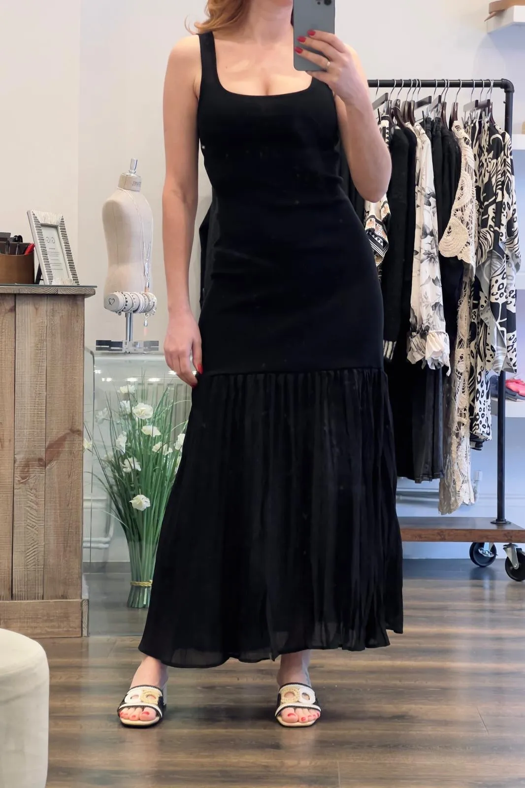 Scoop Neck Ribbed Dress