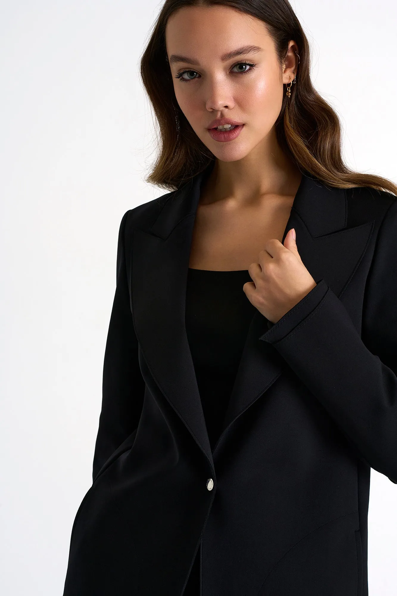 Shan Blazer with snap closure