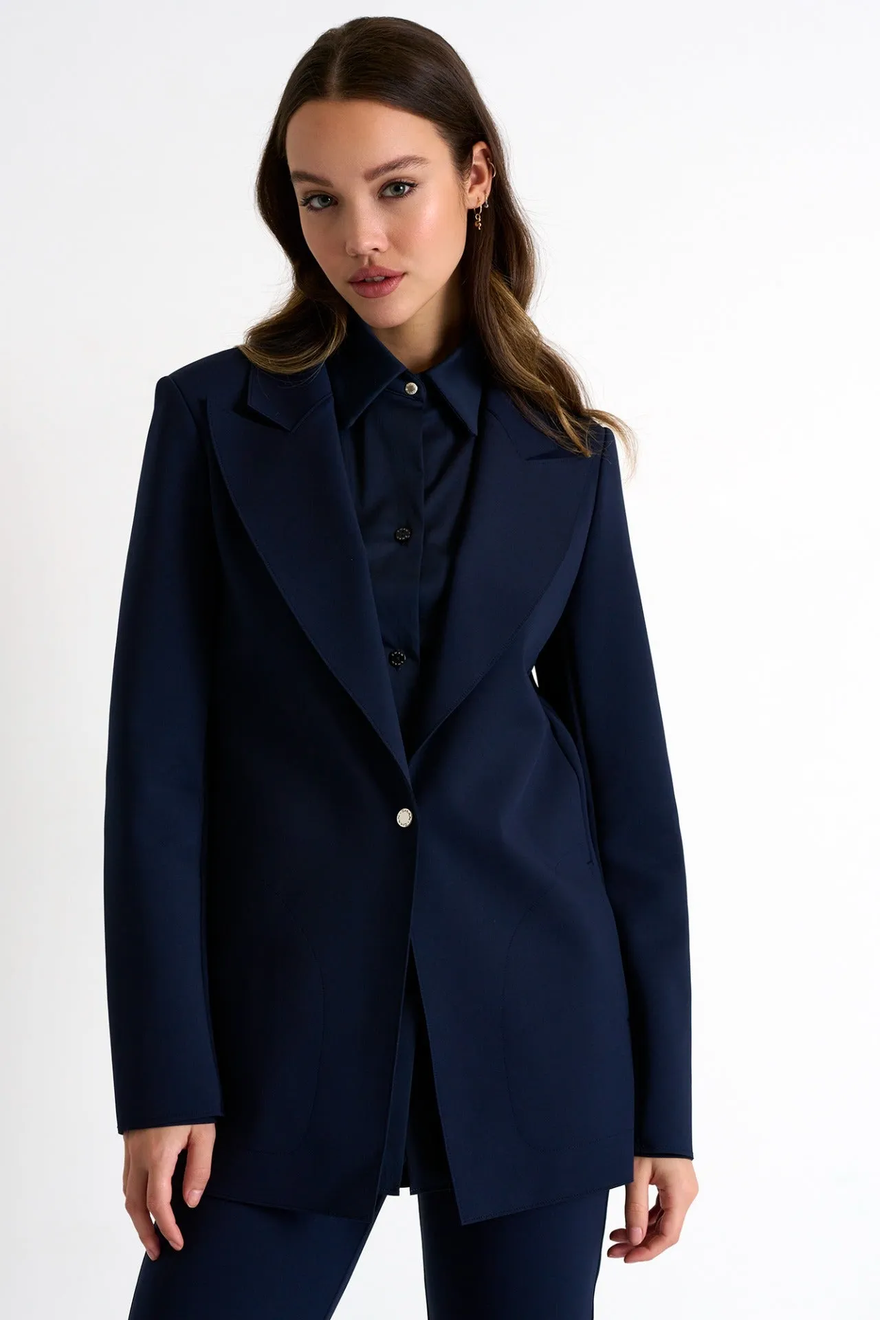 Shan Blazer with snap closure