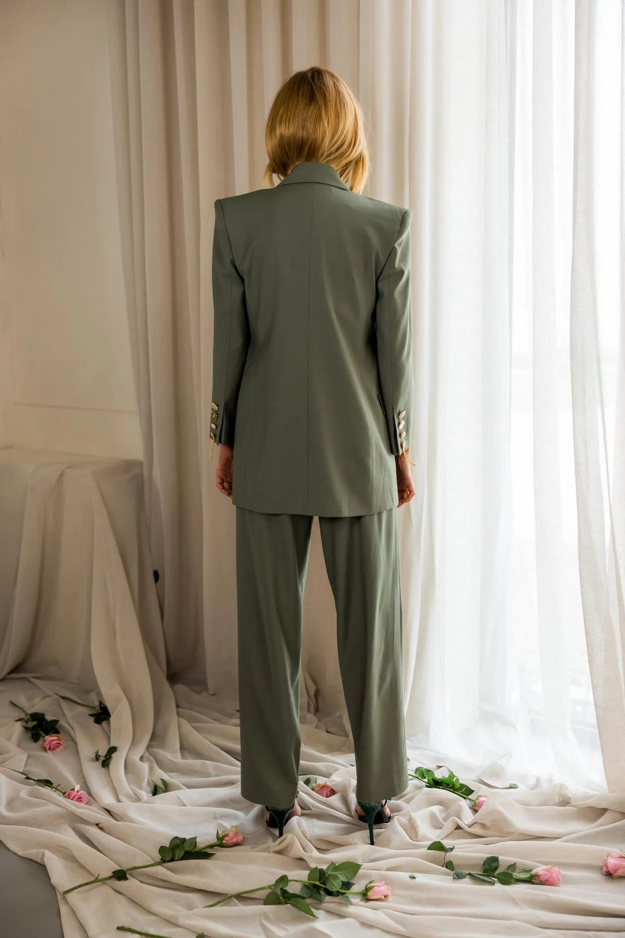 THREE PIECE LEAF SET BLAZER